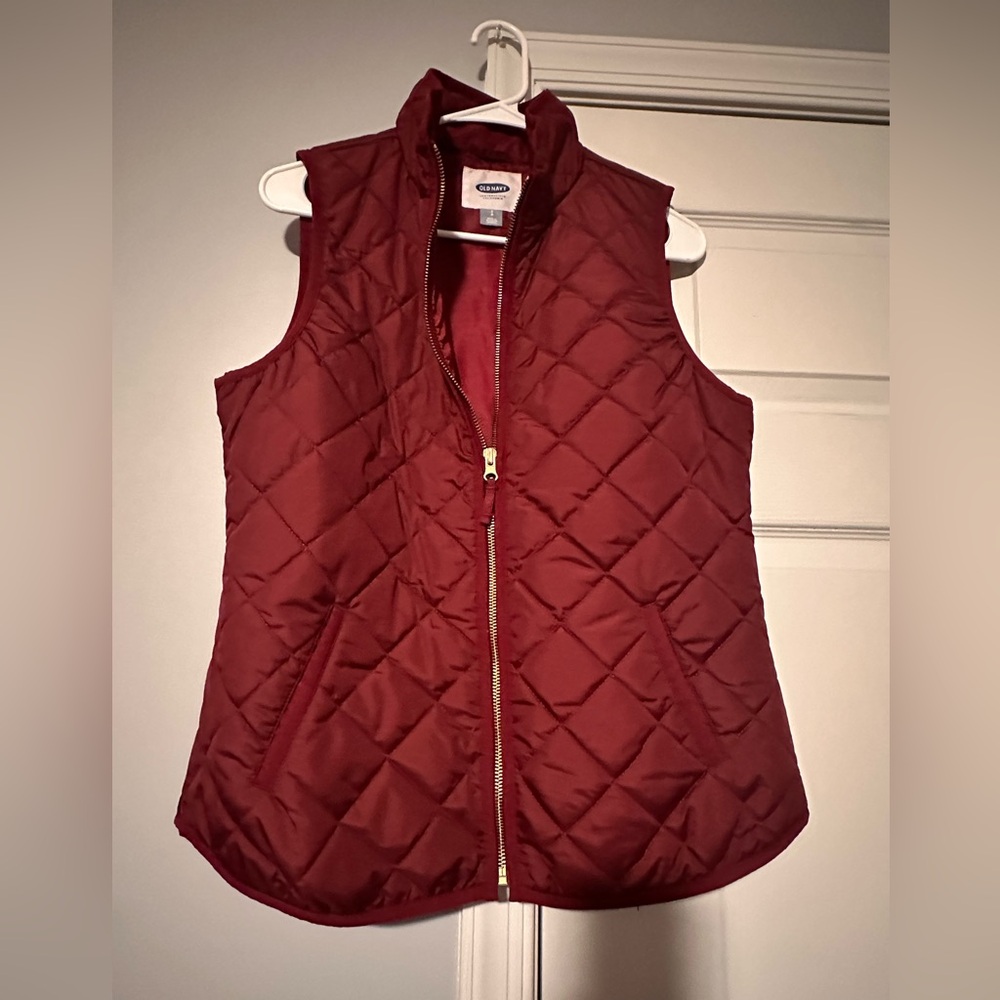 Old Navy vest - gold zipper